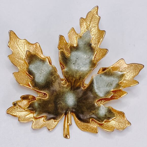 Vintage Gold Tone Maple Leaf Brooch Green Enamel Mid Century Autumn Fall Jewelry - Picture 5 of 11